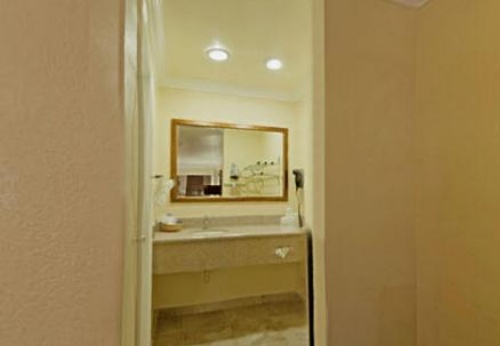 Americas Best Value Inn Sunnyvale image 4