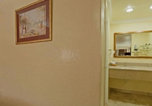 Americas Best Value Inn Sunnyvale image 5